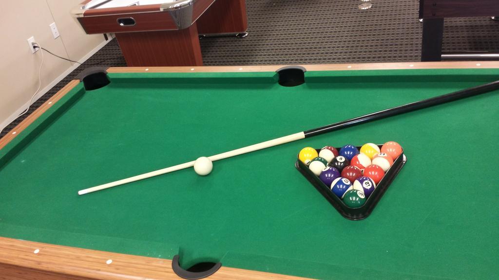 Instalodge Hotel And Suites Karnes City 외부 사진