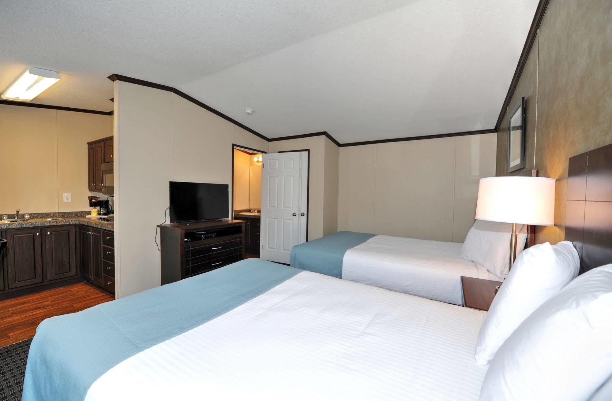 Instalodge Hotel And Suites Karnes City 외부 사진